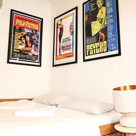 Central Park Hollywood Apartment Βουκουρέστι Εξωτερικό φωτογραφία